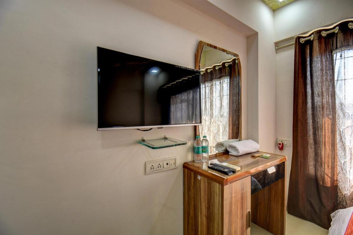 1 Private Bedroomiibath In A Modern 2bhk In Powai * Bombaj